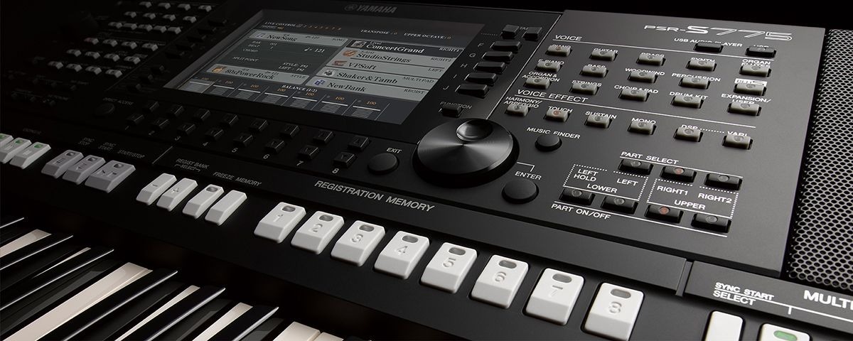 Teclado Arranjador Yamaha Psr S775 Preto Com 61 Teclas Sens MCXQualysom