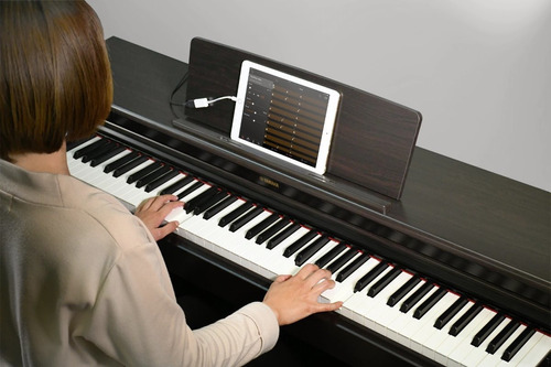Piano Digital Yamaha Arius Ydp-144 R Com Banco MCXQualysom